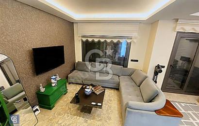 ALAÇATI GÖBENE'DE MÜSTAKİL HAVUZ VE BAHÇELİ KİRALIK 4+1 VİLLA