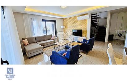ÇEŞME MERKEZ'DE MÜSTAKİL HAVUZLU VE BAHÇELİ 3+1 KİRALIK VİLLA