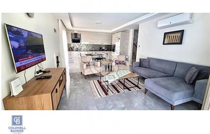 ÇEŞME MERKEZ'DE MÜSTAKİL HAVUZLU VE BAHÇELİ 4+1 KİRALIK VİLLA