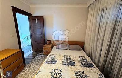 ALAÇATI GÖBENE'DE MÜSTAKİL HAVUZLU VE BAHÇELİ 3+1 SATILIK VİLLA