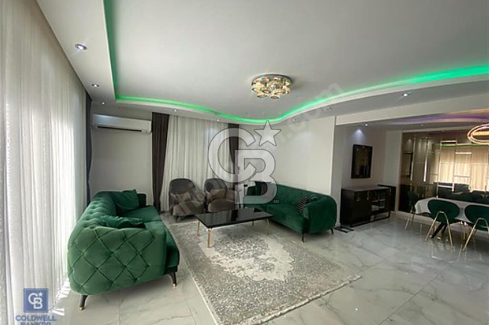 MENEMEN ULUCAK'TA SİTE İÇERİSİNDE 4 KATLI SATILIK MÜSTAKİL VİLLA