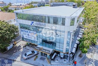 ÜSKÜDAR KISIKLI'DA KÖŞE PARSEL 4.714 m² SATILIK BİNA