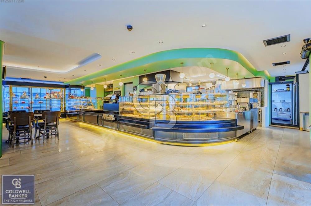 ÜSKÜDAR KISIKLI'DA KÖŞE PARSEL 4.714 m² SATILIK BİNA