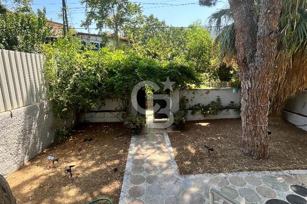 DENİZE SIFIR, ÖNÜ KUMSAL VİLLA: BAHÇELİ, ŞÖMİNELİ, JAKUZİLİ