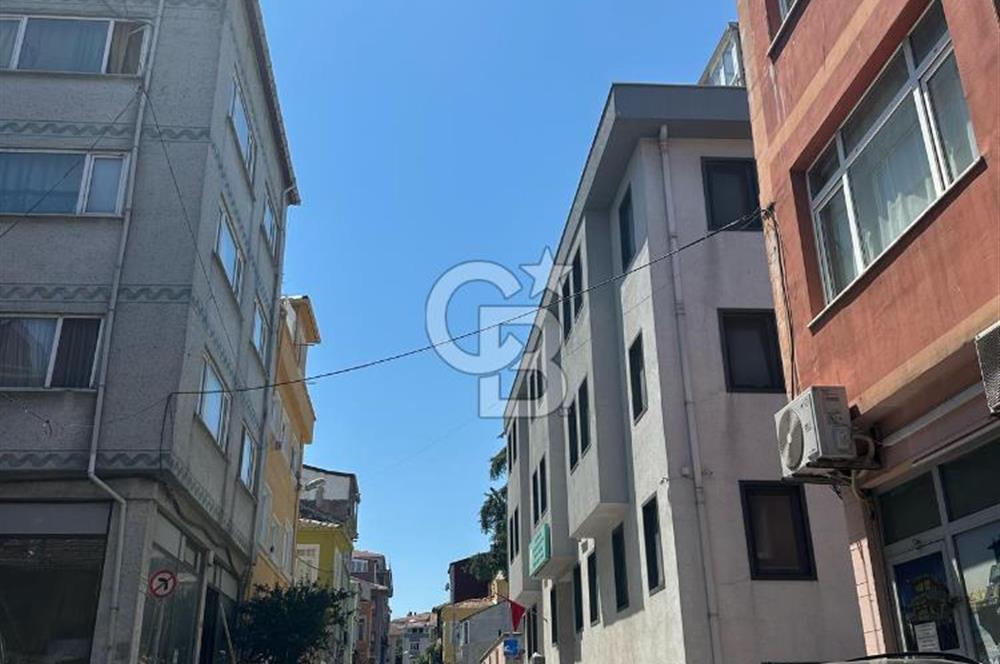Fatih – Yavuz Sultan Selim Mahallesi’nde 62 m² kullanımlı,deposuyla birlikte toplam 121m² Dükkan