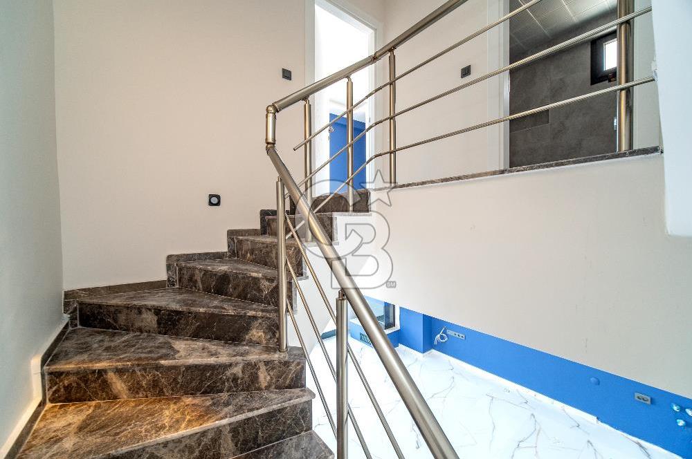İZMİR, ÇANDARLI DENİZE 100 METRE SATILIK 2+1 VİLLA