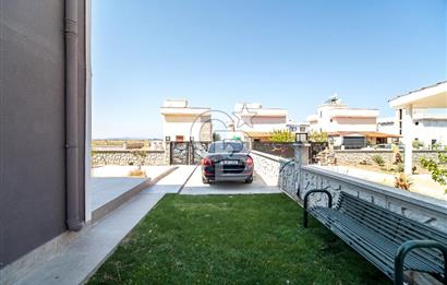 İZMİR, ÇANDARLI DENİZE 100 METRE SATILIK 2+1 VİLLA