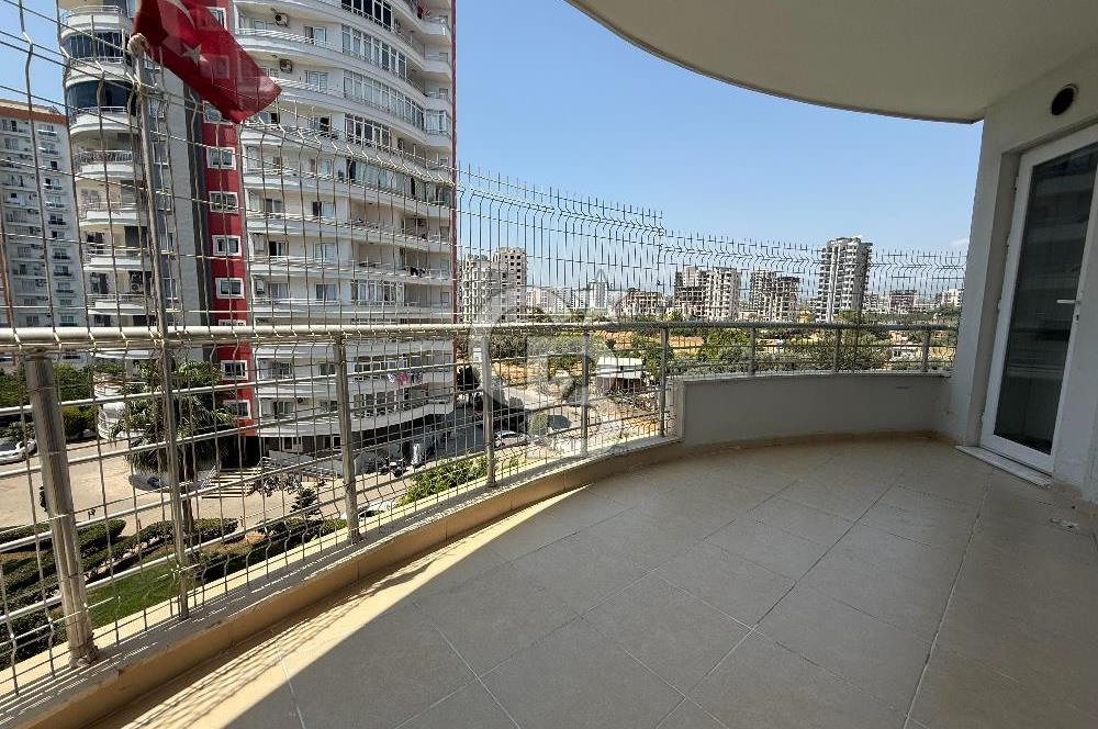 Mezitli Merkez Mah. Vatan Cad. 3+1 KİRALIK,