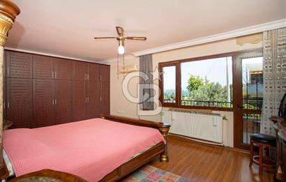 İZMİR ALİAĞA YALI MAHALLESİ'NDE SATILIK TAM MÜSTAKİL 9+2 VİLLA