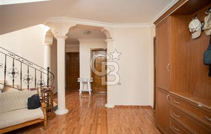 İZMİR ALİAĞA YALI MAHALLESİ'NDE SATILIK TAM MÜSTAKİL 9+2 VİLLA