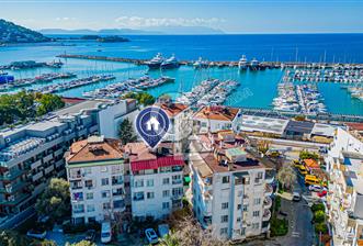 KUŞADASI MARİNA'DA SATILIK 2+1 DAİRE