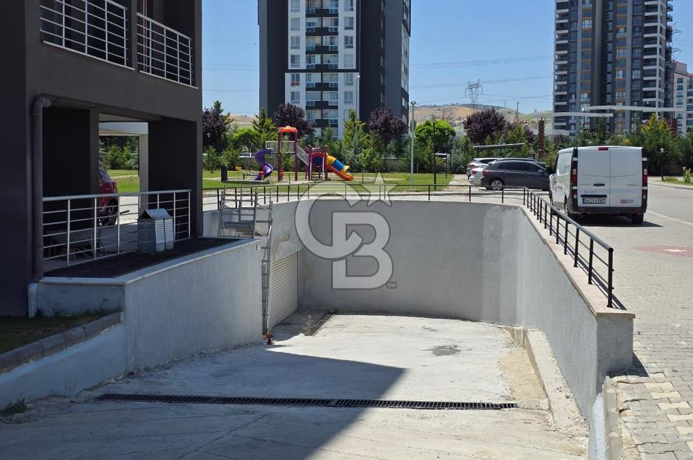 CB PREMIUM'DAN BAĞLICA'DA FIRSAT OTURUMA HAZIR BOŞ 4+1 DAİRE