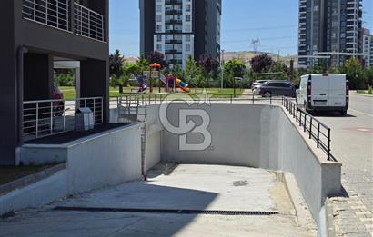 CB PREMIUM'DAN BAĞLICA'DA FIRSAT OTURUMA HAZIR BOŞ 4+1 DAİRE