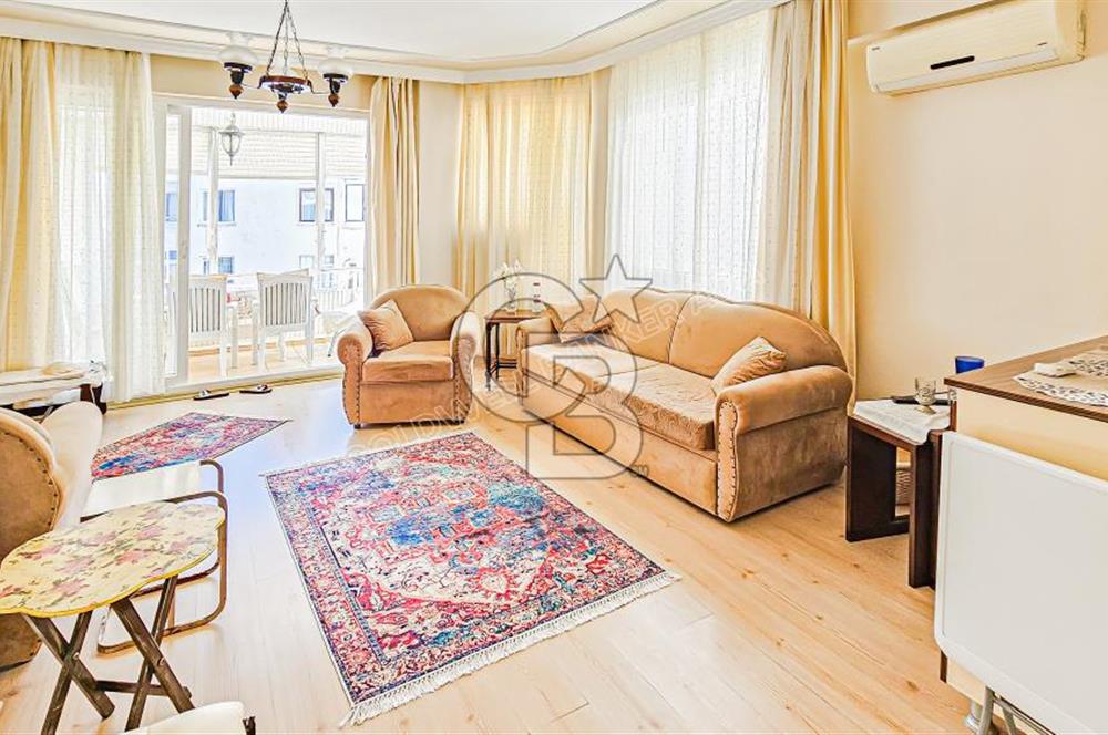 KUŞADASI MARİNA'DA SATILIK 2+1 DAİRE