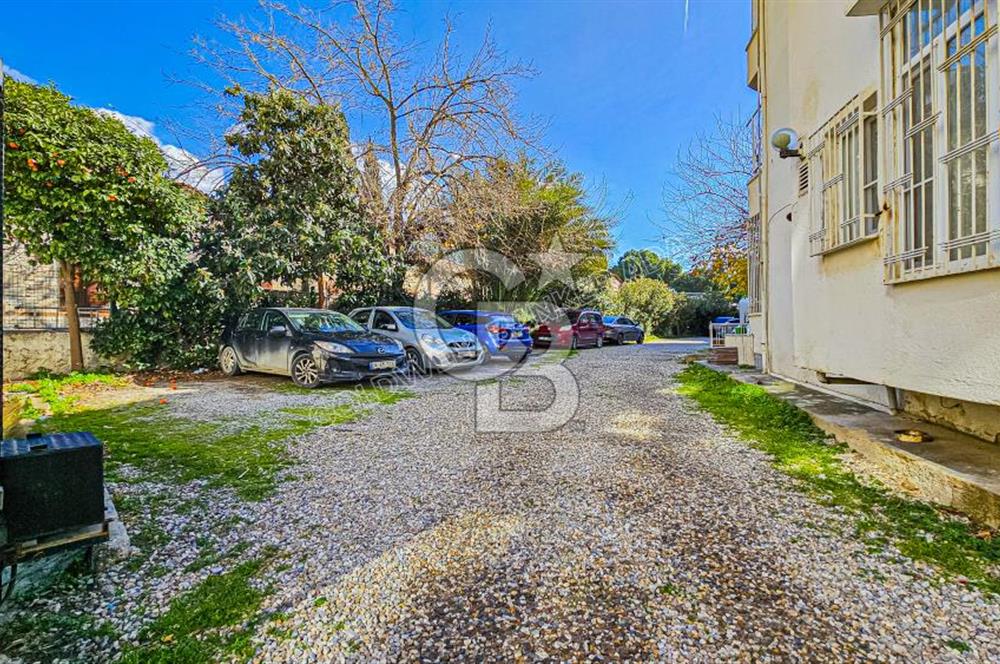 KUŞADASI MARİNA'DA SATILIK 2+1 DAİRE