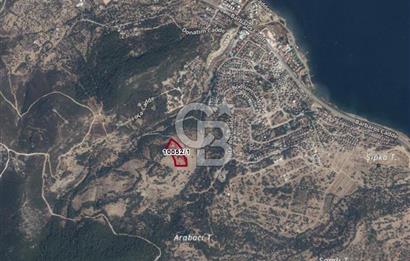 YENİFOÇA DONATKENT'TE DENİZ MANZARALI SATILIK ARSA