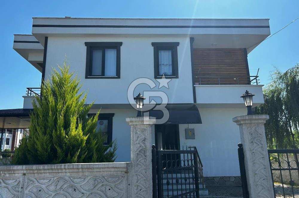 CB PARK SERKAN ÖZLÜ'DEN DEREKÖY'DE SATILIK LÜKS VİLLA