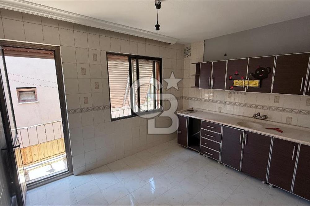 Bozyaka Sarıyer Mahallesinde Cadde Üzeri Kiralık 3+1 Geniş Daire