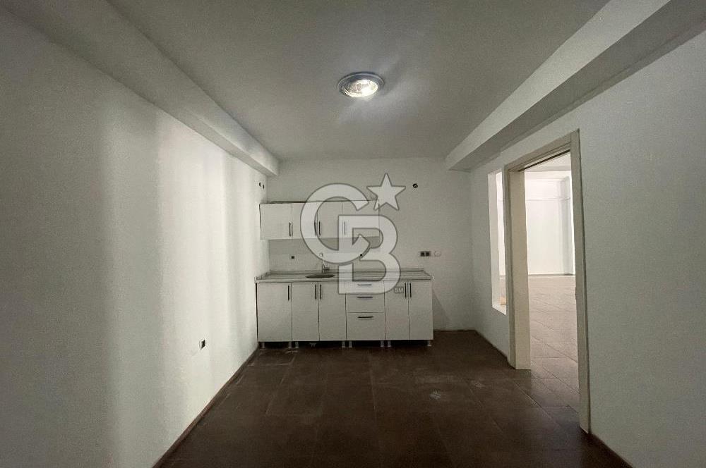İZBAN YAKINI, İŞLEK CADDE ÜZERİNDE KİRALIK MAĞAZA / SHOWROOM