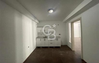 İZBAN YAKINI, İŞLEK CADDE ÜZERİNDE KİRALIK MAĞAZA / SHOWROOM