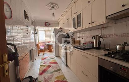 Gaziemir Merkezde Satılık Geniş 3+1 115 m² Net Kullanım