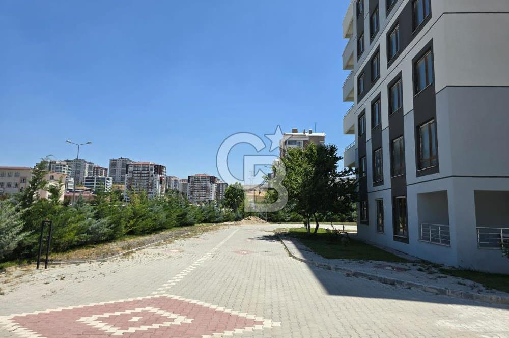 CB PREMIUM'DAN BAĞLICA'DA FIRSAT OTURUMA HAZIR BOŞ 4+1 DAİRE