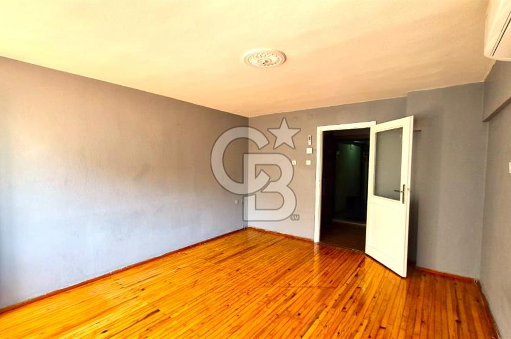 Bayraklı Sevgi Yolu Üzerinde Merkezi Konumlu Kiralık 2+1 Daire