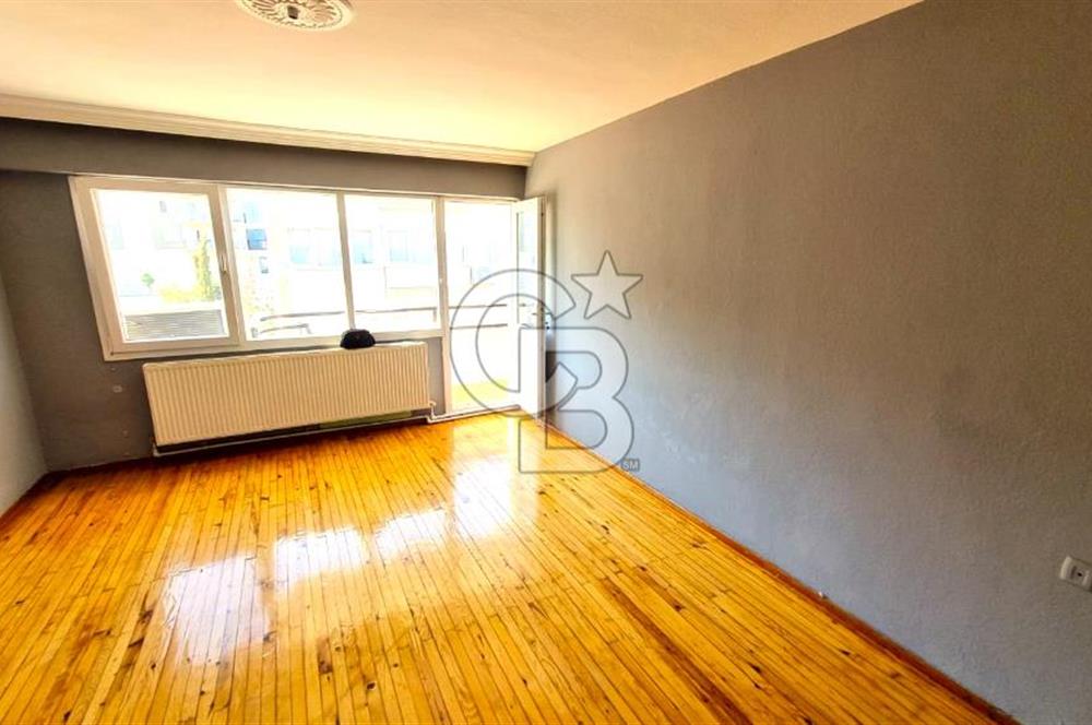 Bayraklı Sevgi Yolu Üzerinde Merkezi Konumlu Kiralık 2+1 Daire