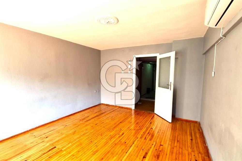 Bayraklı Sevgi Yolu Üzerinde Merkezi Konumlu Kiralık 2+1 Daire