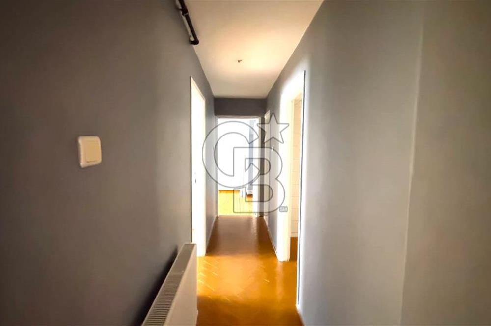 Bayraklı Sevgi Yolu Üzerinde Merkezi Konumlu Kiralık 2+1 Daire