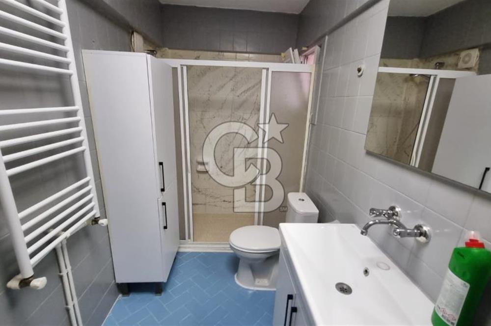 Bayraklı Sevgi Yolu Üzerinde Merkezi Konumlu Kiralık 2+1 Daire