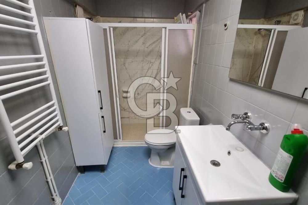 Bayraklı Sevgi Yolu Üzerinde Merkezi Konumlu Kiralık 2+1 Daire