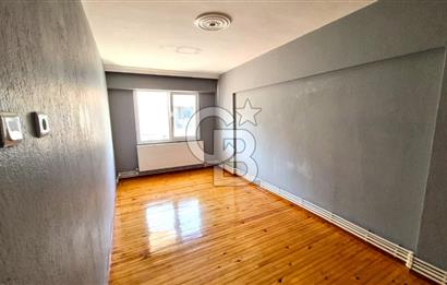 Bayraklı Sevgi Yolu Üzerinde Merkezi Konumlu Kiralık 2+1 Daire