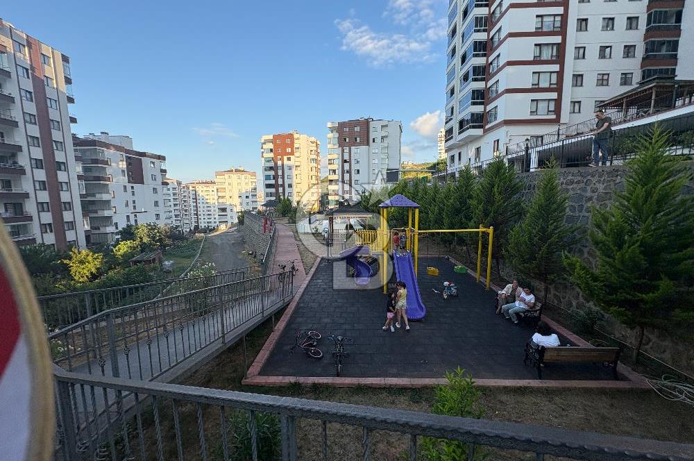 YILDIZLI MERKEZDE 3+1 KİRALIK DAİRE