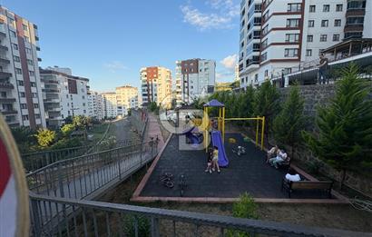 YILDIZLI MERKEZDE 3+1 KİRALIK DAİRE