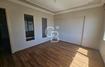 Karşıyaka İskele Yakını Kiralık 1+1 Ofis 