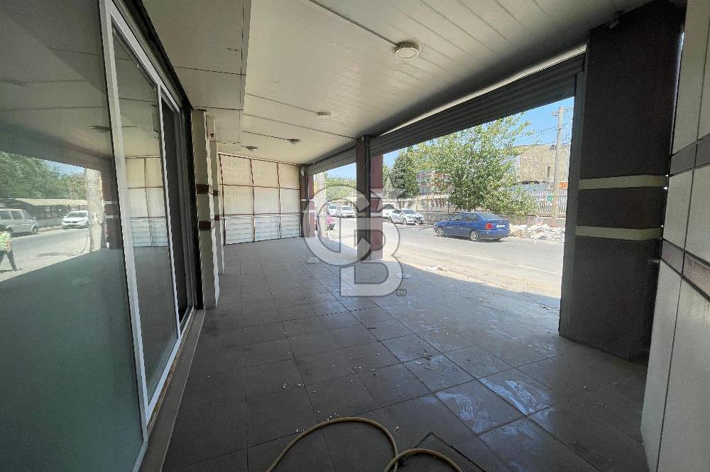 İZBAN YAKINI, İŞLEK CADDE ÜZERİNDE KİRALIK MAĞAZA / SHOWROOM