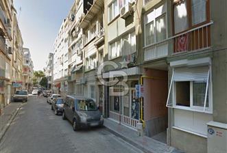 Karşıyaka Tersane Yakını Kiralık Dükkan