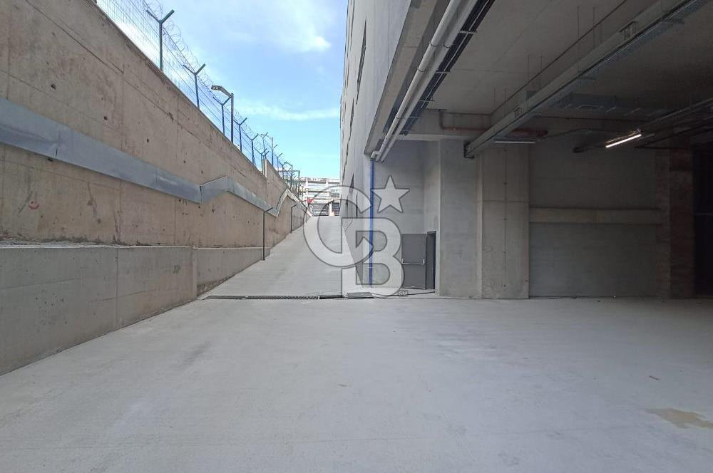 ŞAŞMAZ'DA 1024 M2 HER İŞE UYGUN FIRSAT DÜKKAN