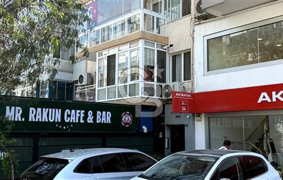 İnönü Caddesi Üzerinde, İstinyePark Karşısında Satılık 3+1 Daire