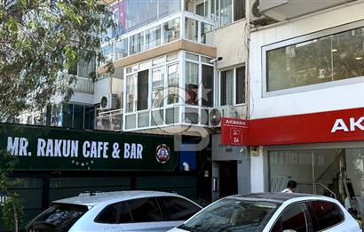 İnönü Caddesi Üzerinde, İstinyePark Karşısında Satılık 3+1 Daire