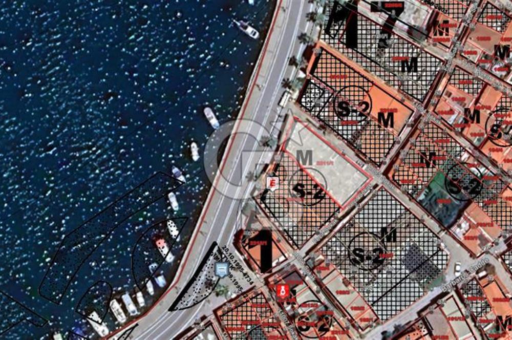 BALIKESİR AYVALIK GAZİKEMALPAŞA MAHALLESİ'NDE SATILIK DÜKKAN