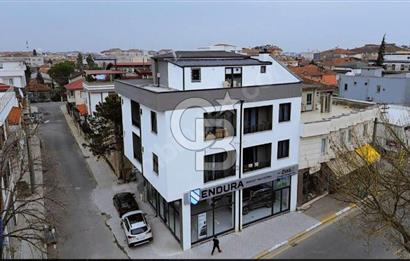 9 DAİREDEN OLUŞAN YÜKSEK KİRA GETİRİLİ EŞYALI SATILIK BİNA