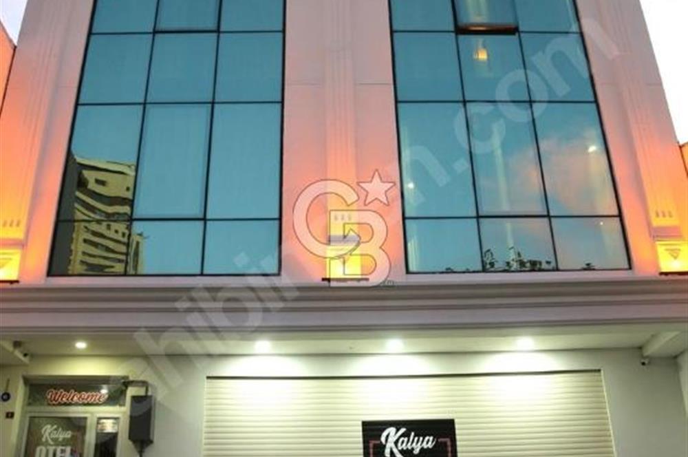 ATAŞEHİR BARBAROS MAH.'DE İSKANLI 700m² SATILIK OTEL BİNASI