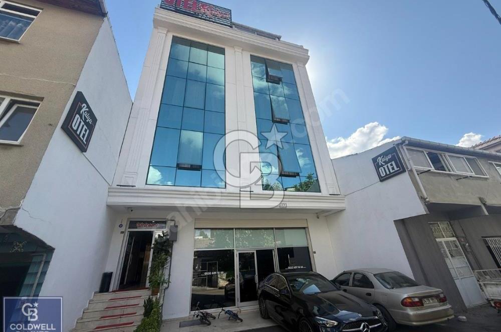 ATAŞEHİR BARBAROS MAH.'DE İSKANLI 700m² SATILIK OTEL BİNASI