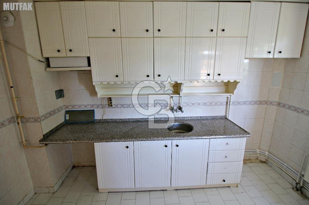 ''YAVUZ SULTAN SELİM CADDESİNE CEPHE FIRSAT 3+1 ARAKAT DAİRE''  