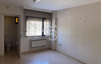 KARŞIYAKA'DA 3+1 KÖŞE DAİRE