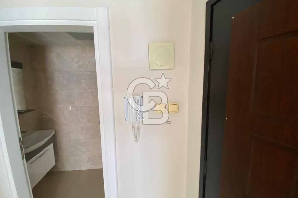KARŞIYAKA'DA 3+1 KÖŞE DAİRE