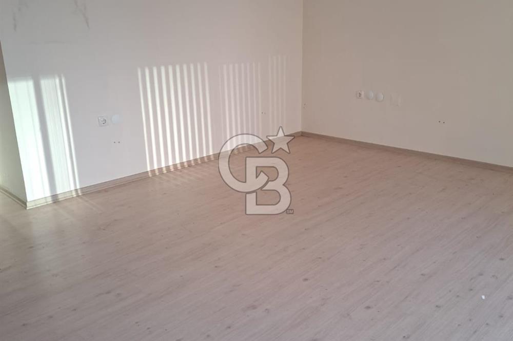 Çankaya Metro Çıkışında, Cadde Üzeri Satılık 35 m2 Ofis