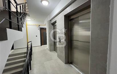 ATAKUM’UN MERKEZİNDE TRAMVAYA CEPHE LÜKS 1+1